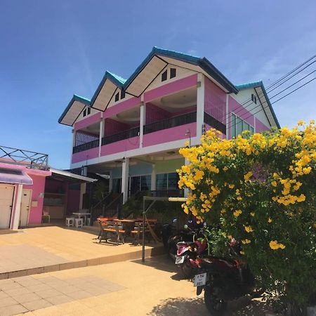 Puttaraksa Kohlarn Hotel Kültér fotó